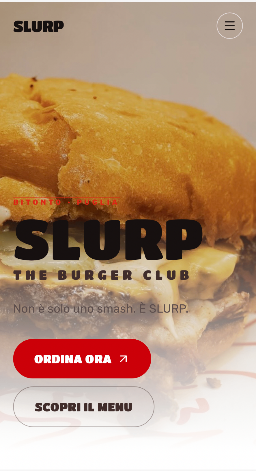 Sito web Slurp su smartphone: home con logo, specialty burger e pulsanti per ordinare e scoprire il menu